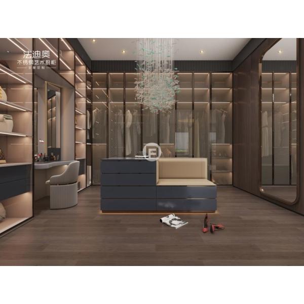 U Shaped Navy Blue High End Walk In Closets With Transparent Glass Doors OEM ODM