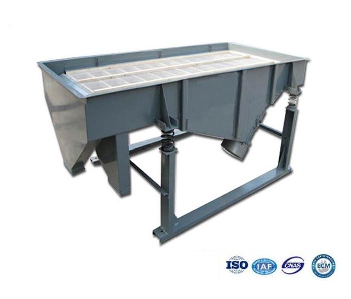 Good Quality 1-5 Layers large capacity wood flour linear vibrating screen for sieving wood chips