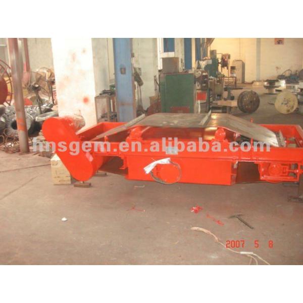 Self Cleaning Magnet Separator