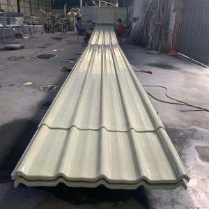 China Multi Color FRP Transparent Roof Sheet Fiberglass Translucent Roof Tile wholesale