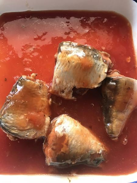 Quality Tightly Packed Healthiest Canned Fish , Tinned Sardines In Tomato Sauce for sale
