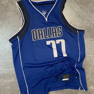 China NBA 77 Blue Custom Basketball Jerseys Polyester wholesale