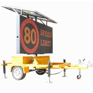 China Trailer Mounted Solar Traffic Vms Sign Board Guiding Communication TCP/IP Mobile Angle 70° wholesale