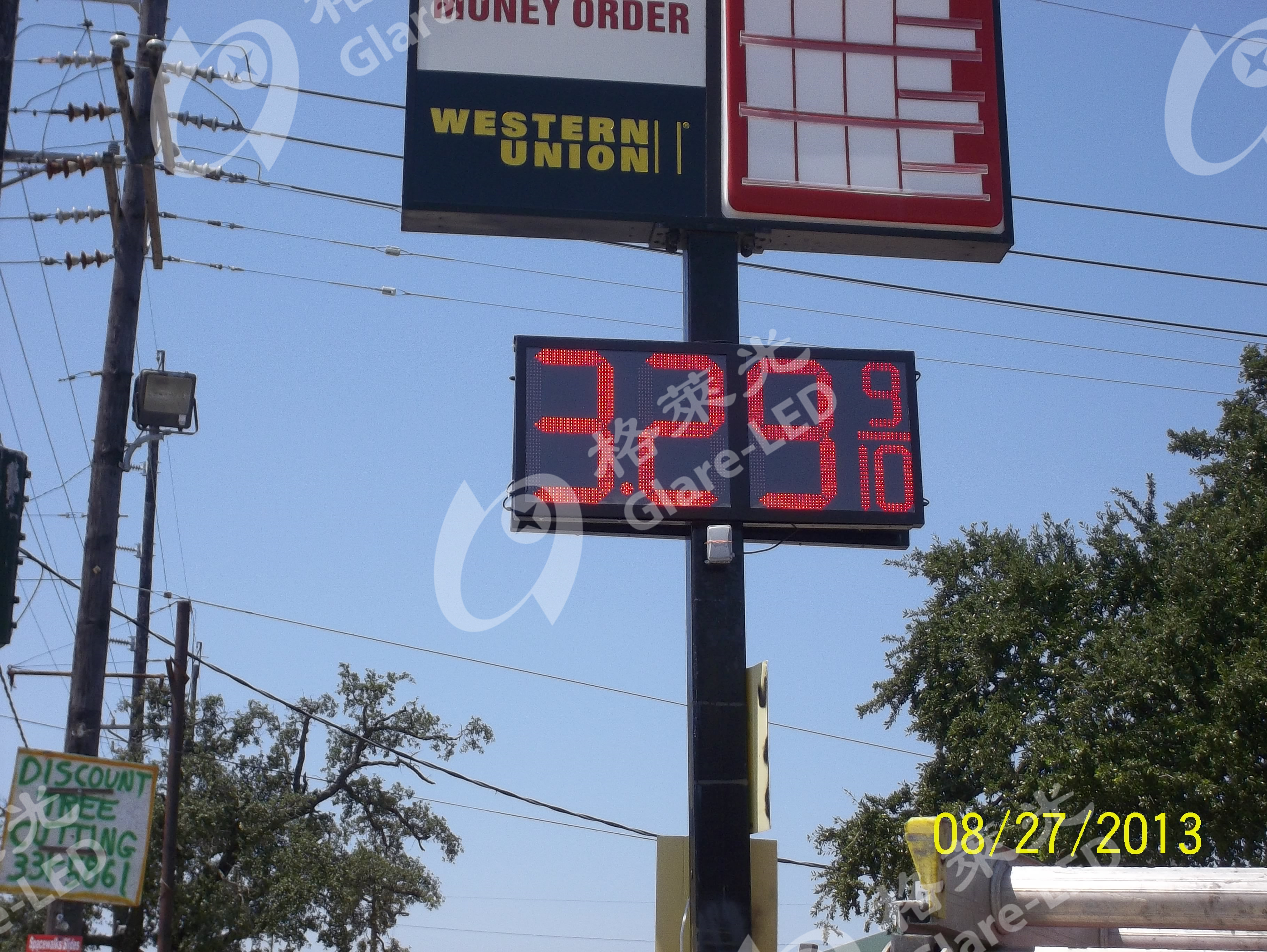 Outdoor Waterproof Gas LED Signs with Red Tube Chip Color 8.889/10 Number Format