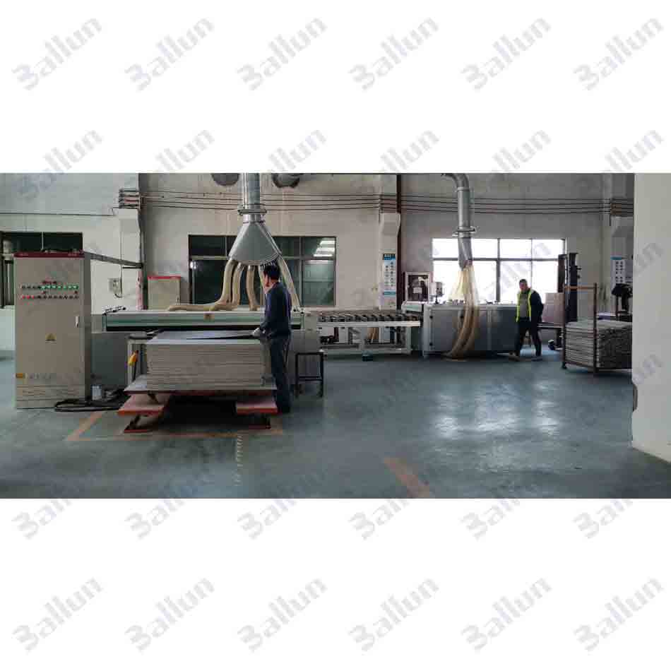 SPC Flooring 6''x36''/ 7''x48'' / 7.2''x48'' /9"x48"/12"x24" or customized Customized Size