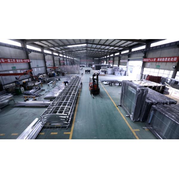 Toughened Glass W1500mm LCD Screen Solar Bus Shelter