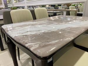 No Cracks Oak Dinette Set With Hard Granite Table Surface Good Handfeeling