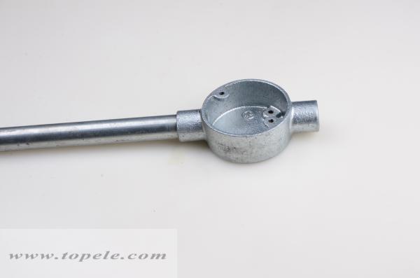 Quality GI Malleable Iron Circular Junction Box GI Pipe Fittings Two Way Through Box for sale