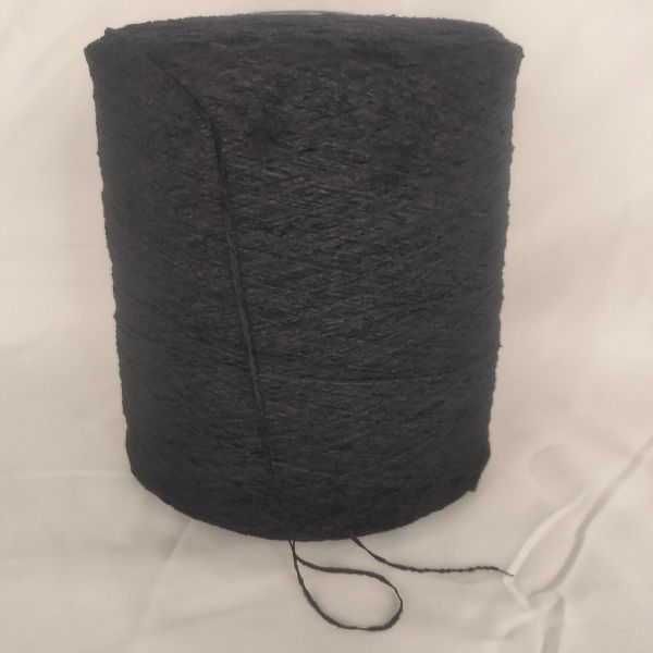 100% Polyester Dyed Yarn in Customized Color Chenille Yarn for Knitting