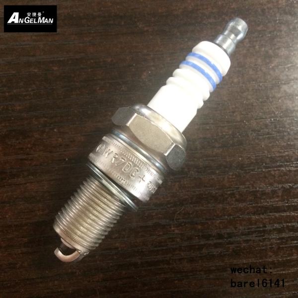Quality Resistor Copper Spark Plugs Bosch WR8DC +3 0242229656 Long thread Hex 21mm For Suzuki Outboard Engine Df70 for sale