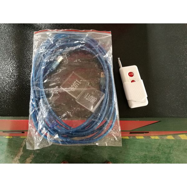 Ruida Control Laser Engraving Equipment / Co2 Laser Engraving Cutting Machine