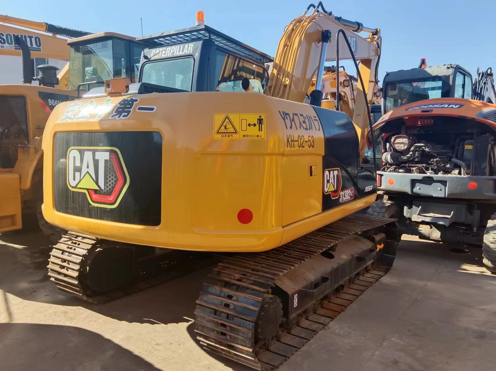 Diesel Engine Powered Heli H2000 Forklift and Great Efficiency with 1000MM Fork Length