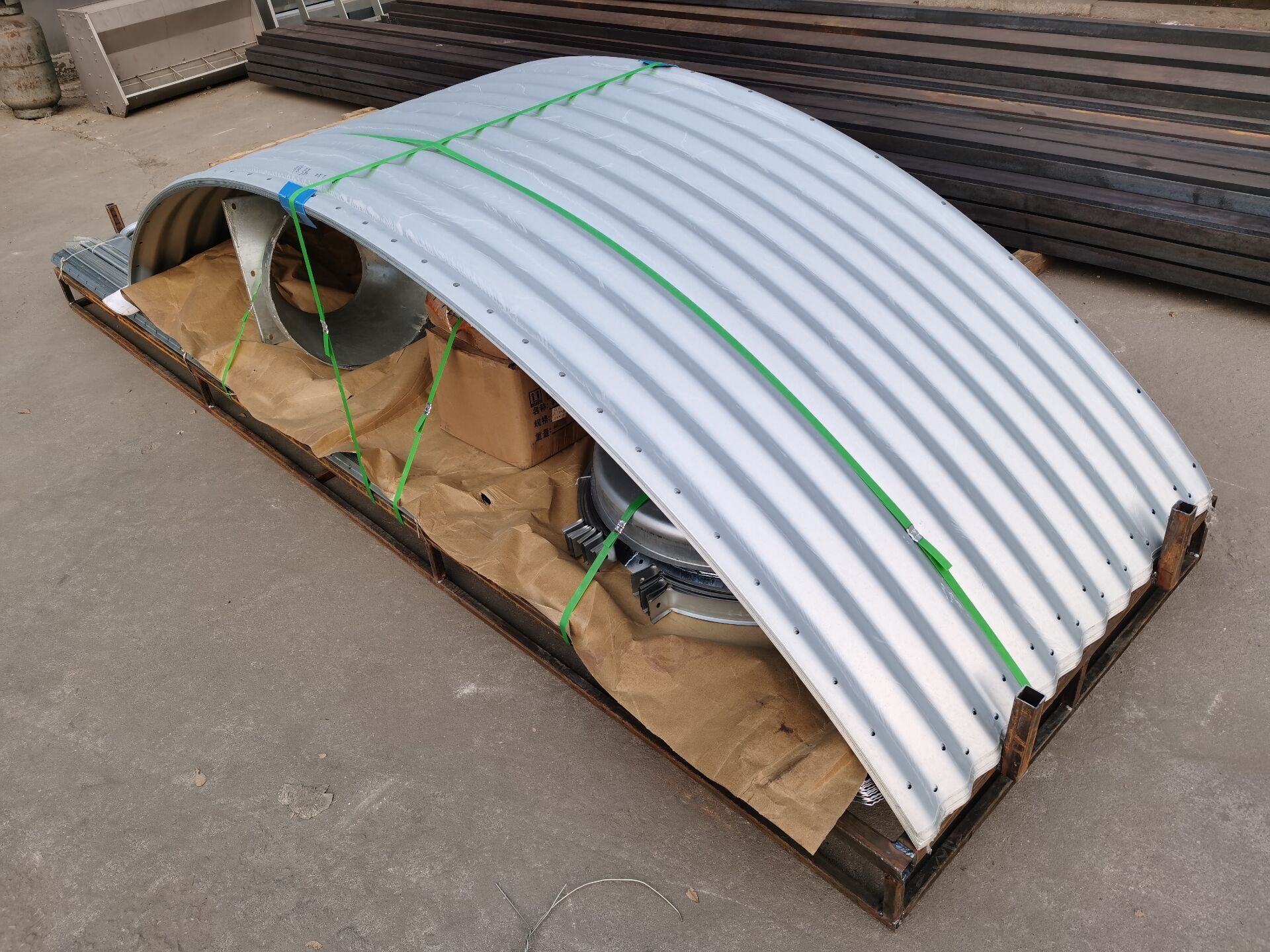 10000 Chickens Prefabricated Steel Tolerance ±1% for Chicken and Duck Farm Structures