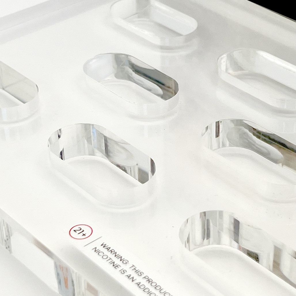 Custom Assembled Plexiglas Counter-top Display Acrylic Display Stands for Skincare and Makeup Products