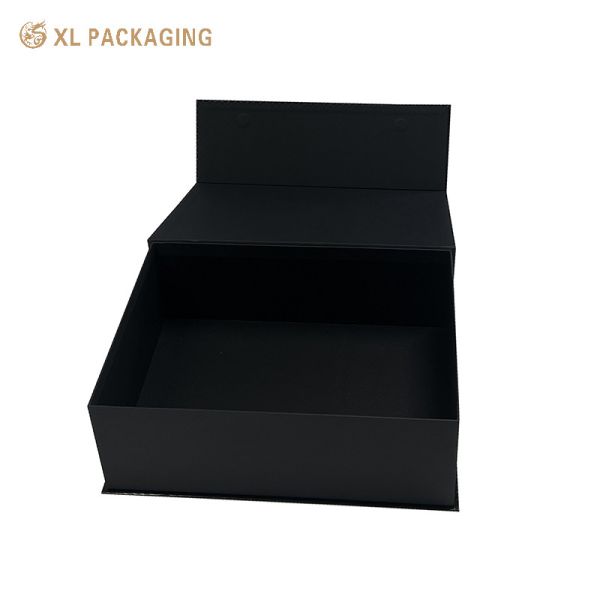 XL Packaging Custom Luxury Boxes Black Magnetic Closure Rigid Boxes Cardboard Magnetic Closure Gift Box