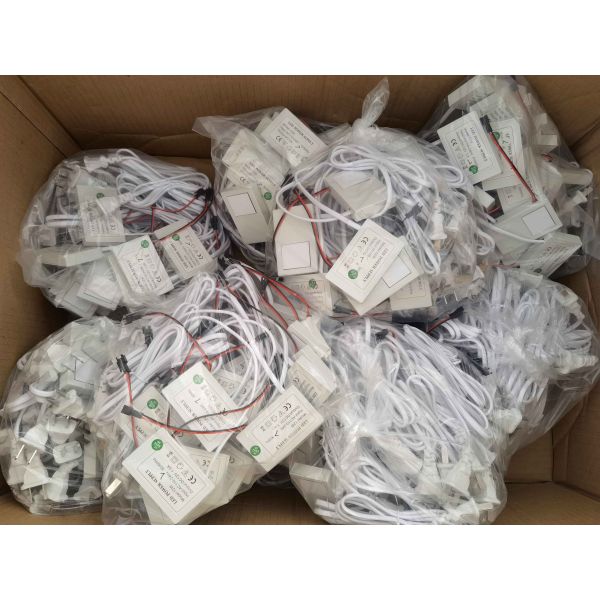 1A Output Voltage Touch Sensor Switch for 12V LED Lights in Bathroom Makeup Mini