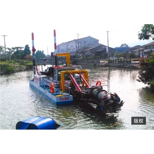 18" 3000m3/Hr Suction Dredger Ship 15m Sand Mining
