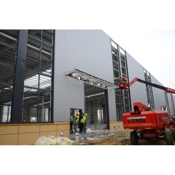 Modern Steel Structure Buildings Covering Multiple Fields
