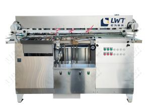 Wet Glue Horizontal Automatic Labeling Machine For Bottles Flexible Position