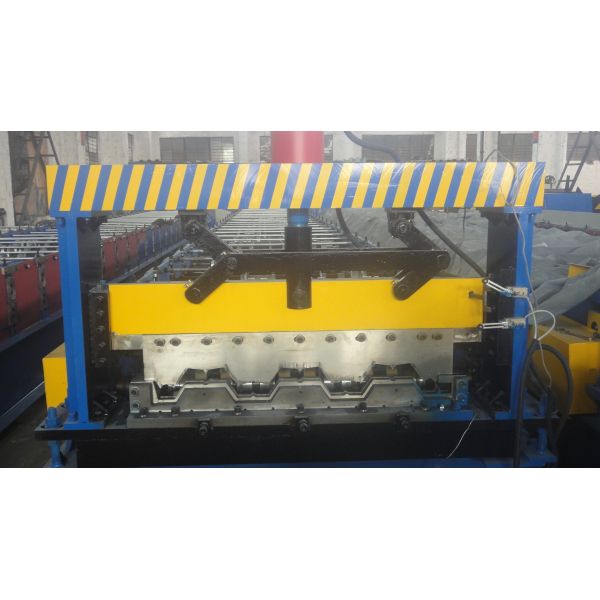 Building Meta Closed Mouth Floor Deck Roll Forming Machine 0.8-1.6mm Thickness