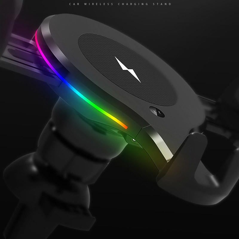 Smart Sensor 110 KHZ Car Mount Wireless Charger For Iphone 12 Pro Max