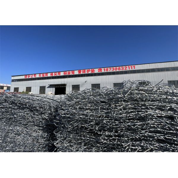 Gabion Caged Wire Mesh with Flexible Sizes and Galvanized or PVC Coated Finish