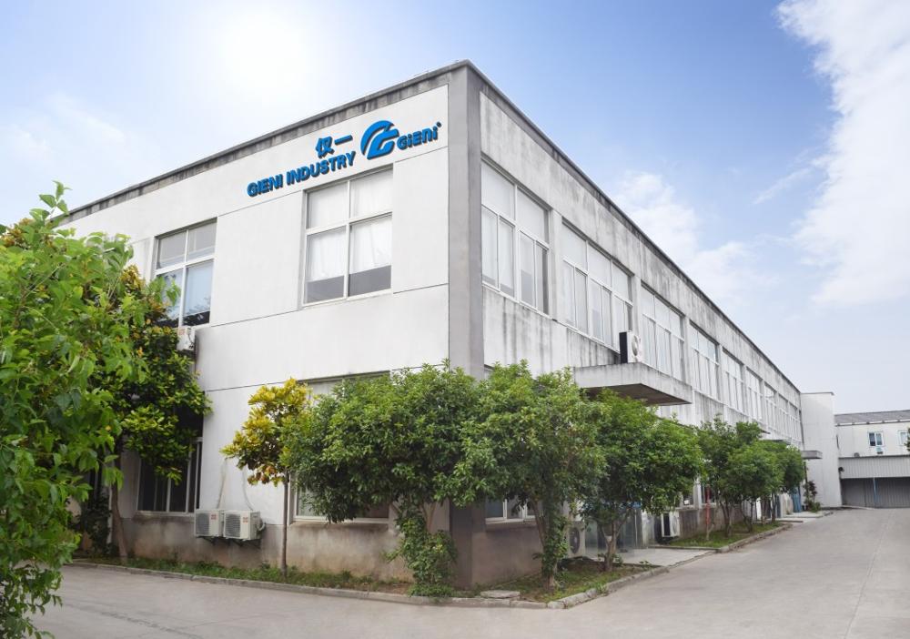 05.jpg