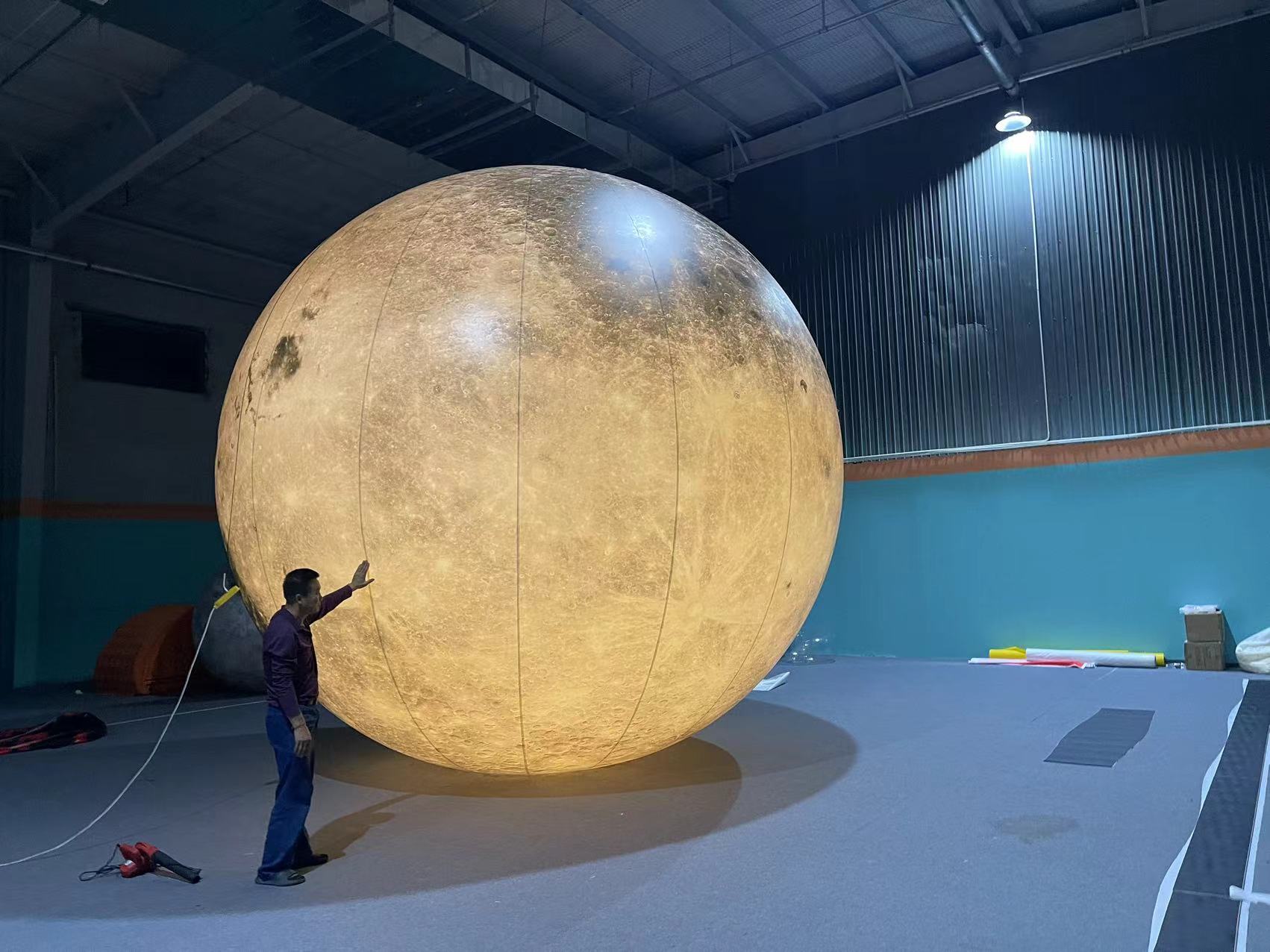 Custom size Inflatable Solar System Planet Balloon LED Lighting hanging Inflatable Planets