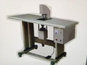 China 220v/50hz Mask Ear Loop Welding Machine With High Automation Degree wholesale