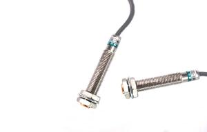 China Magnetic Metal PNP Inductive Proximity Switch High Switching Frequency wholesale