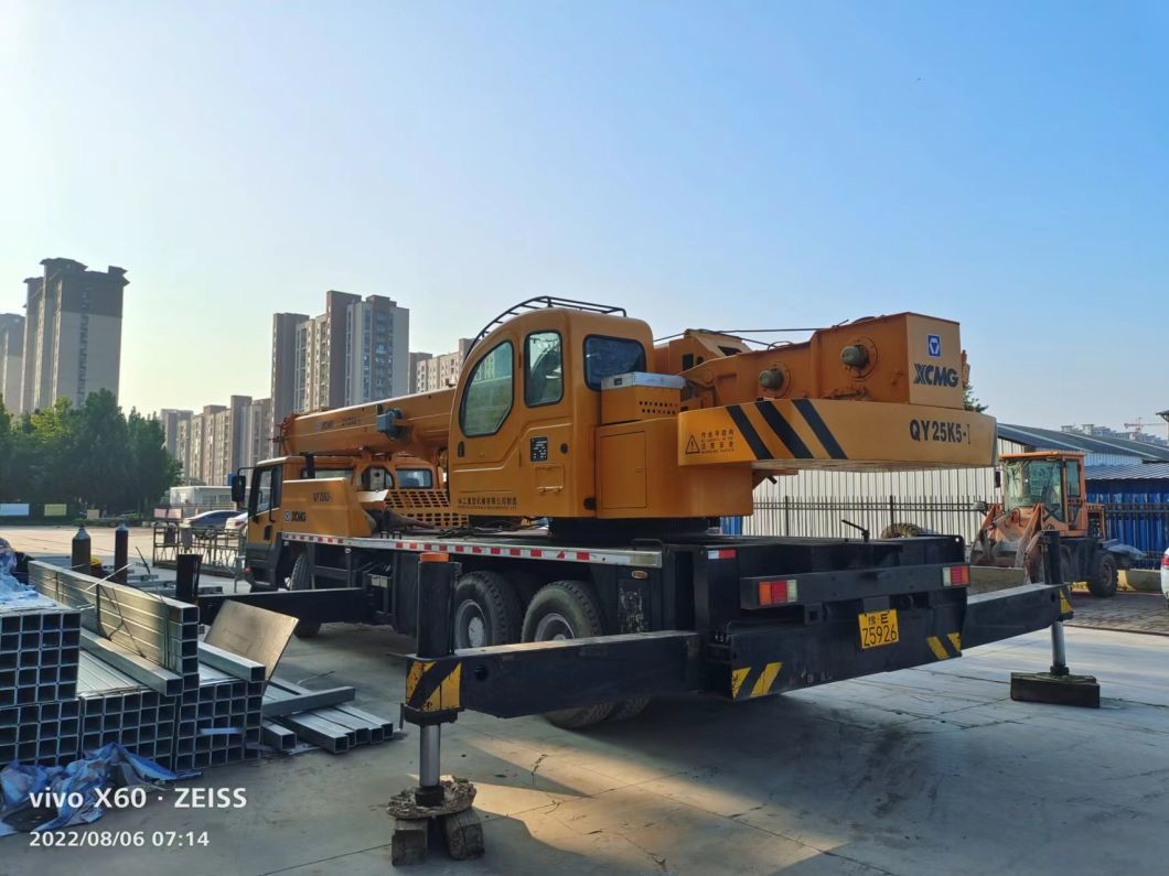 High Quality Truck Crane 25ton Stable Working Hoist Cranes