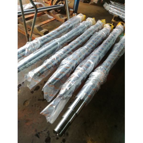 Construction equipment parts, Hyundai R330-9 ARM hydraulic cylinder ROD
