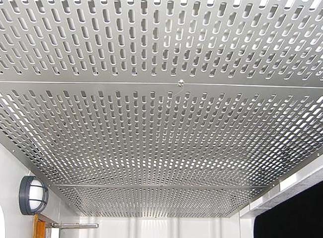 Slotted Hole Perforated Metal Sheet Offer An Efficient Way To Filter, Grades Liquids And Solids For Food Industries