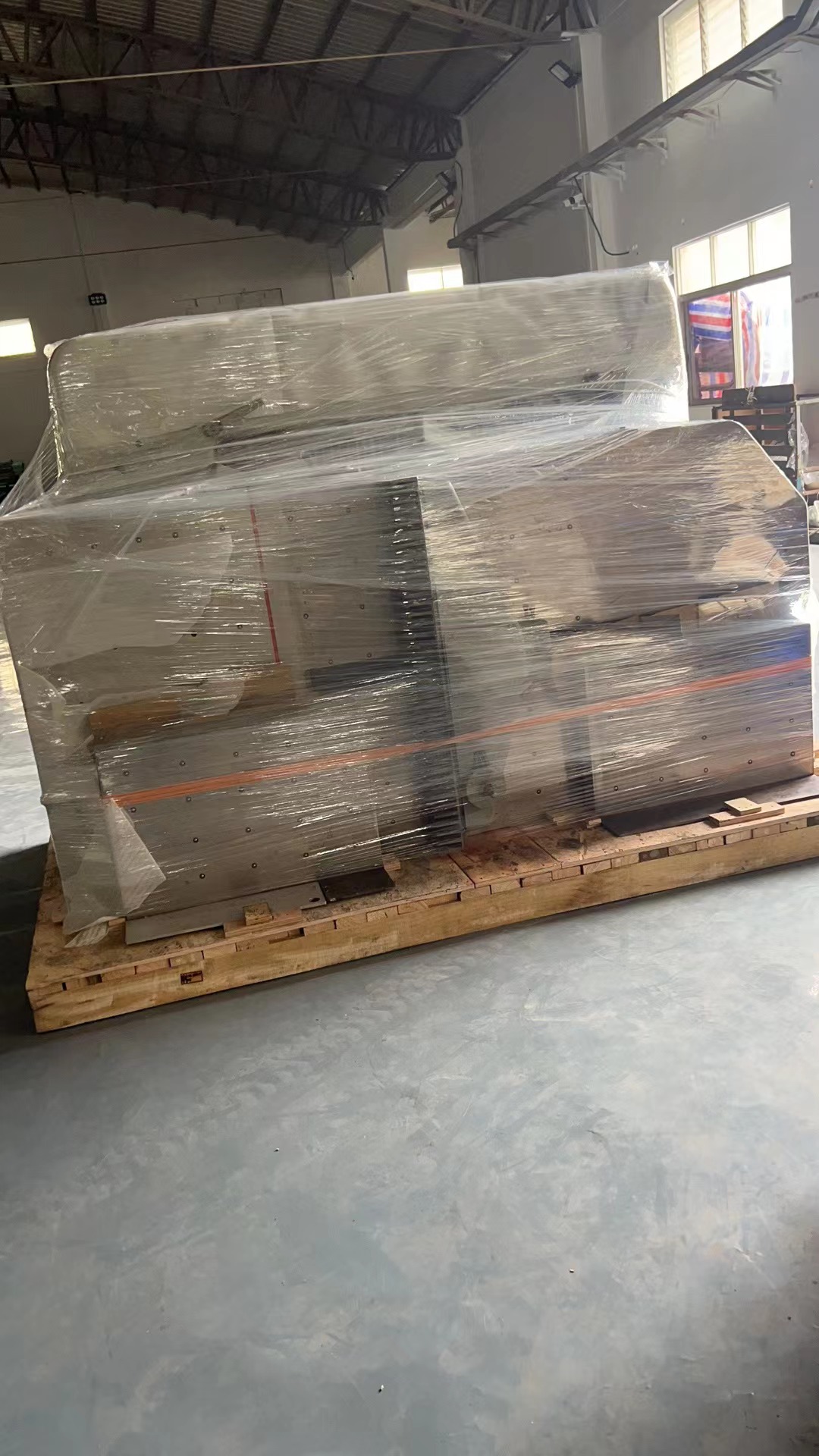 High Precision Paper Cutting Machine Polar 137C for Paper Cutter Guillotine