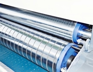 JIGUO High Speed Full Servo Corner Cutting And Creasing Window Patching Machine For Corrugated Box Post-Press Equipment