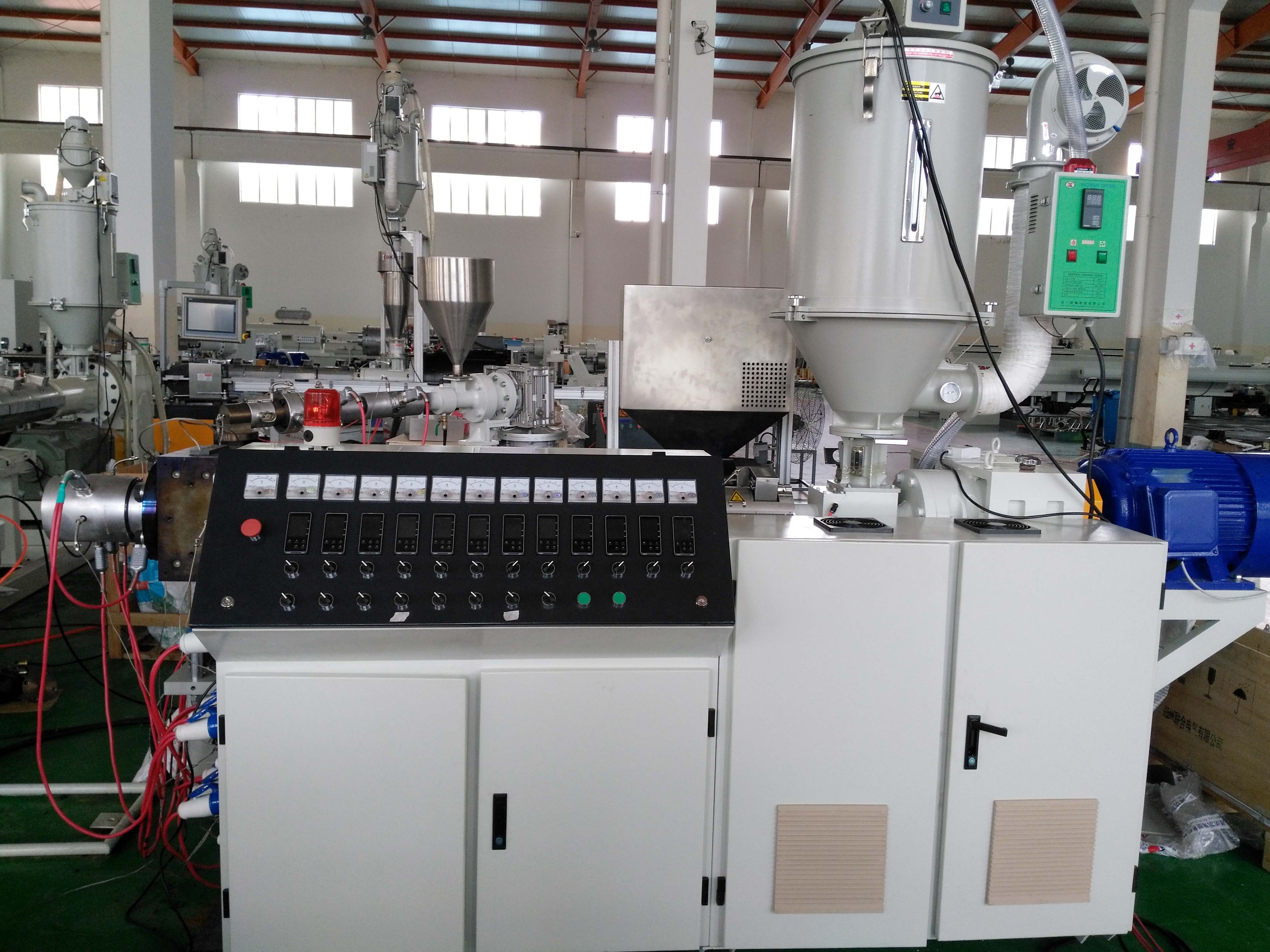 drip irrigation pipe machine