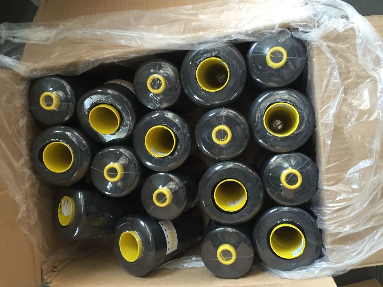 100% Polyester Dacron Sewing Thread 30/2 Knitting Cloth Suits