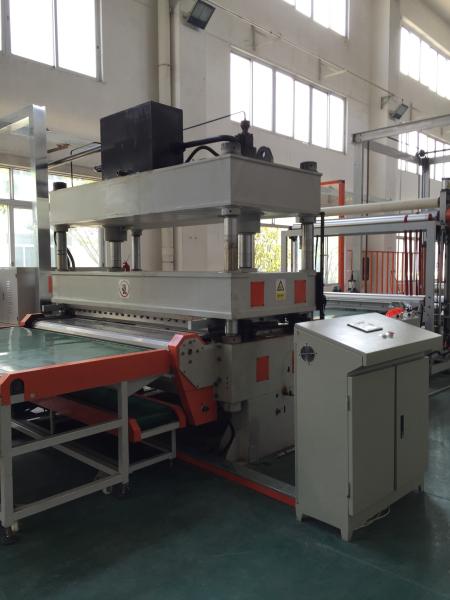 Quality Automatic Continuous Carpet Cutting Machine Energy Saving And Reduce Cost for sale