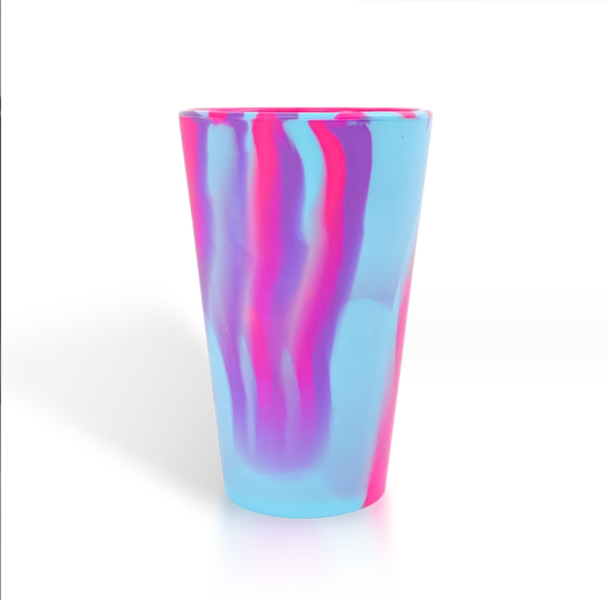 Customize Your Drinking Experience with Our Unbreakable and BPA-Free Silicone Cup