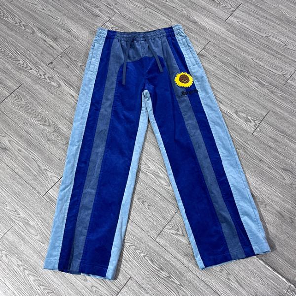 Quality Loose Fit Men's Sweatpants With Custom Embroidery Patch And Color Blocked Corduroy Fabric for sale