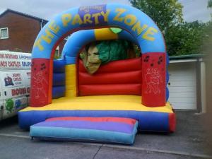 China Inflatable Bouncer / INFLATABLE jump / inflatable rainbow bouncer wholesale