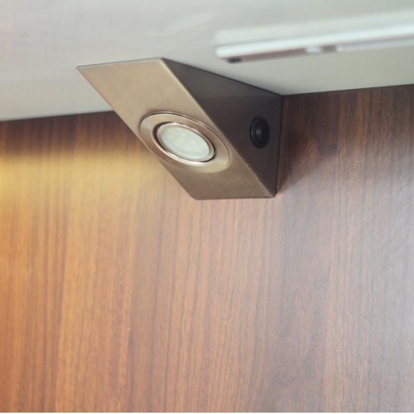 5.jpg High Quality Triangle Shaped LED Cabinet Light perfect for cabinet lighting jewelry lighting