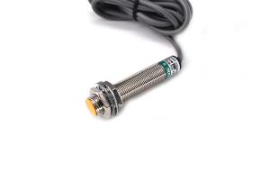 China Dust Proof PNP Inductive Proximity Switch Non Contact High Switching Frequency wholesale