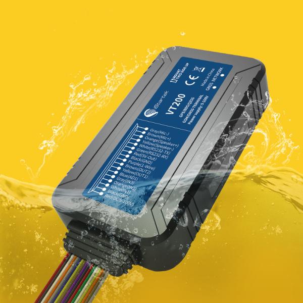 Quality 110mA/H IP66 Waterproof Realtime Automobile Tracking Device Bus Use for sale