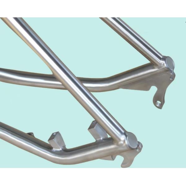 Titanium Alloy Bike Frame For Mountain Bike Internal Wiring Internal Brake Shock Absorption