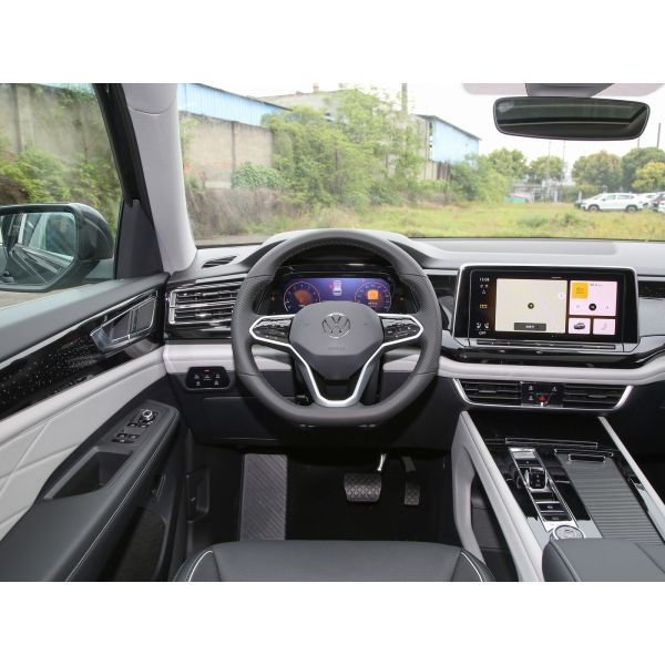 4WD Diesel Volkswagen Teramont 2024 Car DCC Adaptive Dynamic Suspension