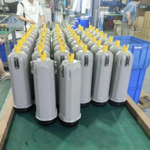 China Rc1/2-3&quot; Connection Air Compressor Oil Filter for High Filtration Performance From 5 μm To 0.01μm wholesale