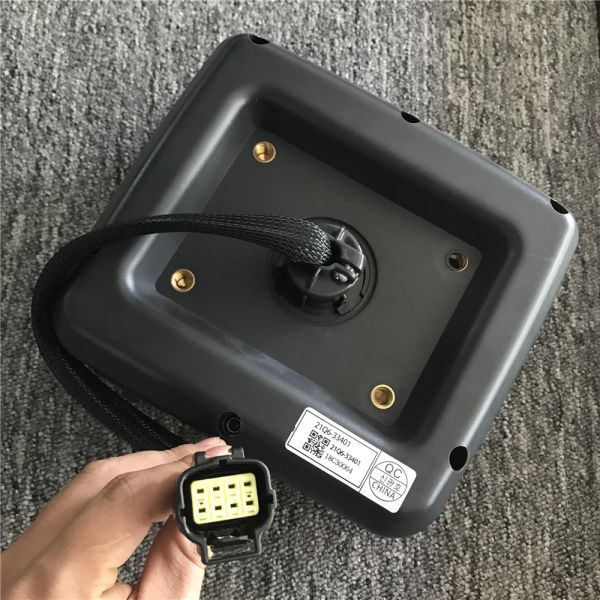 R480-9 Excavator Parts Monitor Display Screen 21Q6-30105 R210-9 R250LC-9 21Q6-33401