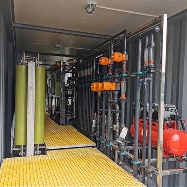 DTRO Device for Water Treatment with Unique Disc-Tube Membrane Assembly