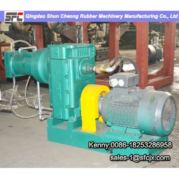 7.5 kw 65mm Single Screw Extruder Machine , Hot Feed Extruder